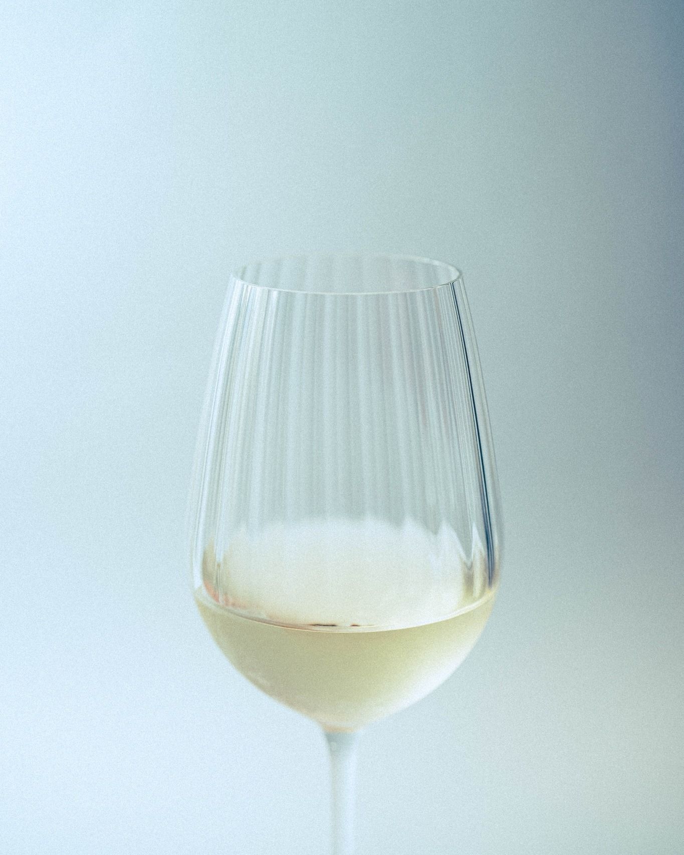 Frescura, aromas y nuevos matices por descubrir. ✨

Un vino blanco puede ser el comienzo de una gran experiencia. Encuentra el tuyo entre las etiquetas de Vernazza.👇🔝

Encuentra los mejores vinos en nuestro sitio web www.vinosytapas.mx 🤩 y ¡Ven a disfrutarlos a @manarolawine 
📲¿Quieres realizar un pedido? Comunícate —> 55 227 28 637⁣
📦 Contamos con entregas de 24 a 48 hrs en CDMX

#vernazzavinos #vinotinto #vinoespumoso #vinosInternacionales #cdmx  #vinoblanco #vinoespumosoblanco